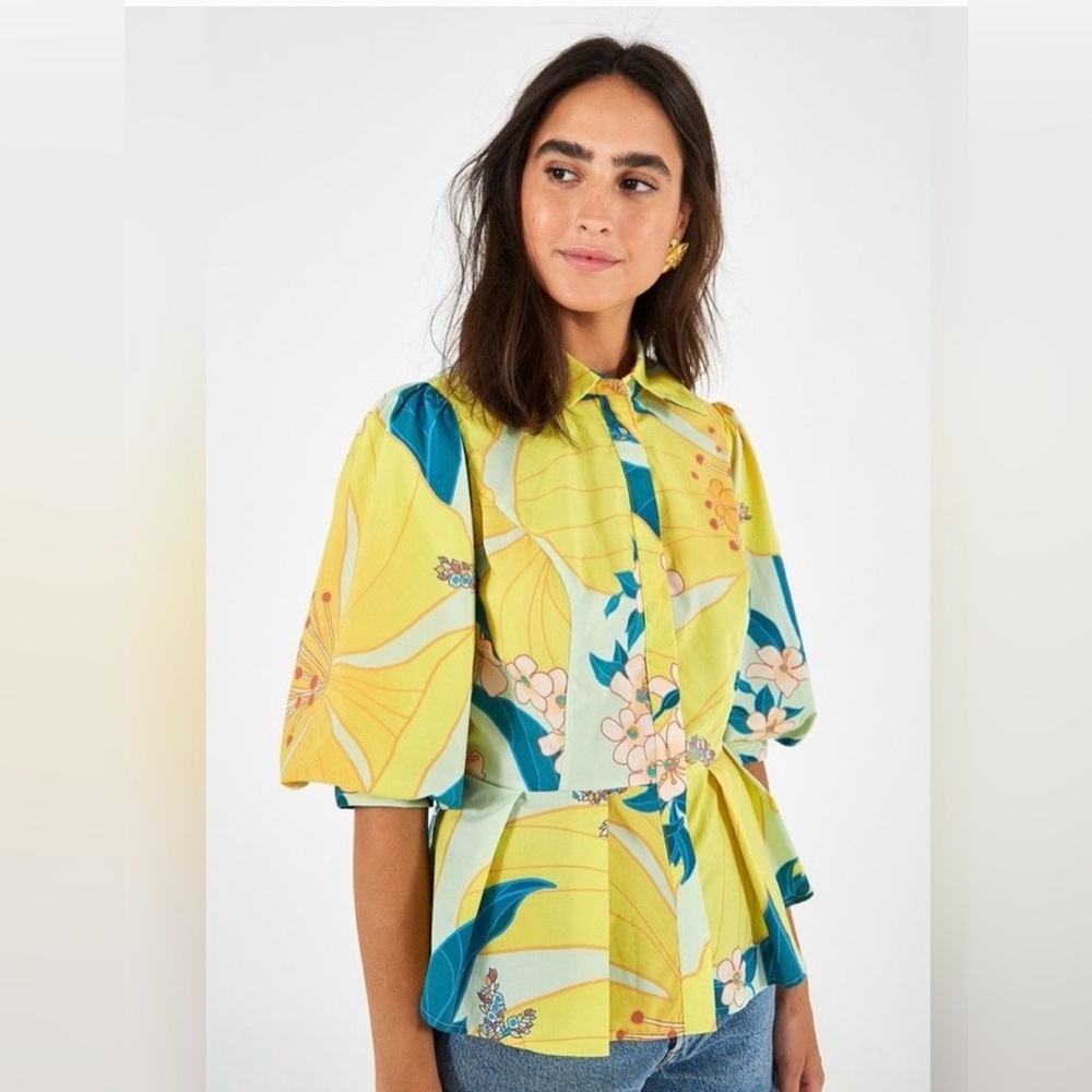 Farm Rio floral puff sleeve peplum blouse Size M